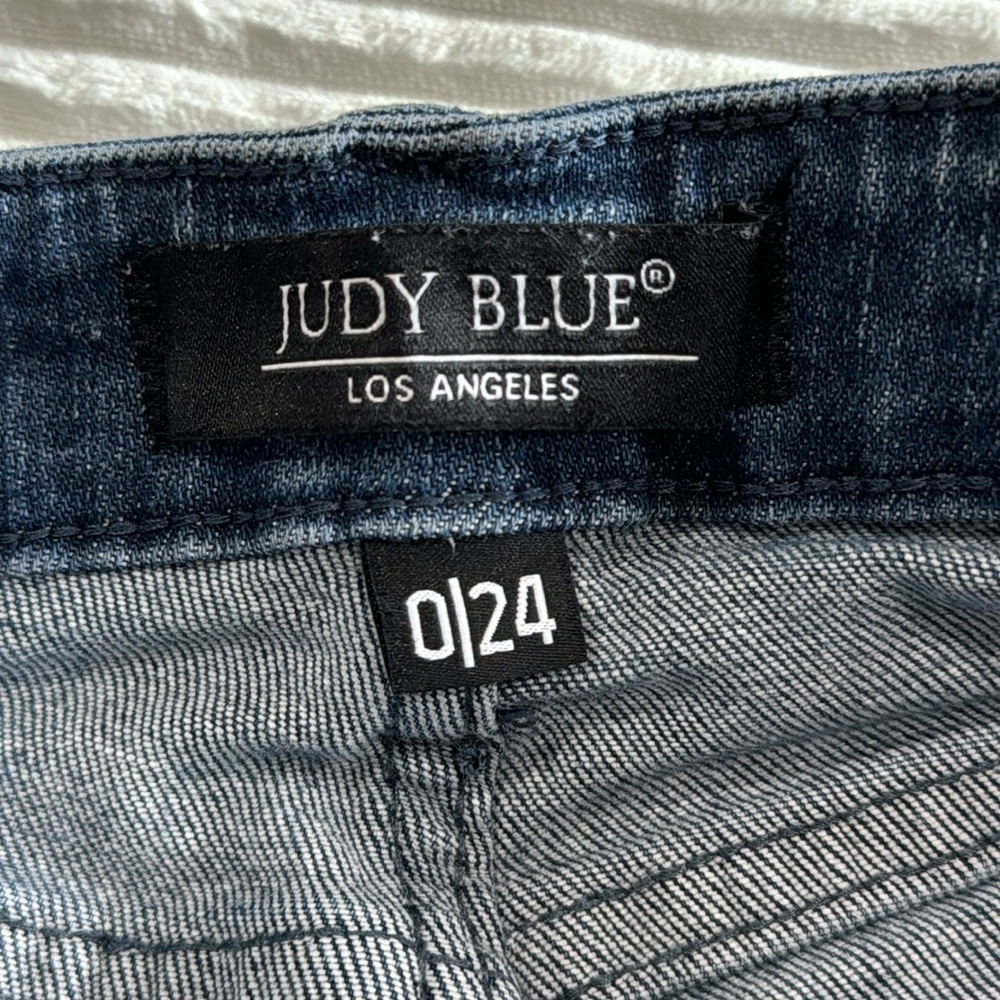 Judy Blue Distressed Jeans Fray Hem 0 / 24 Style# JB88425 - Picture 10 of 12